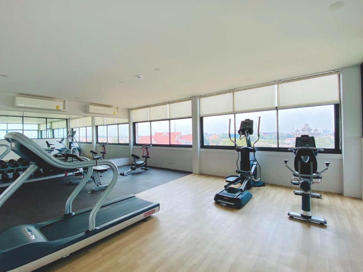 Urbanite Hotel Виентиане Екстериор снимка