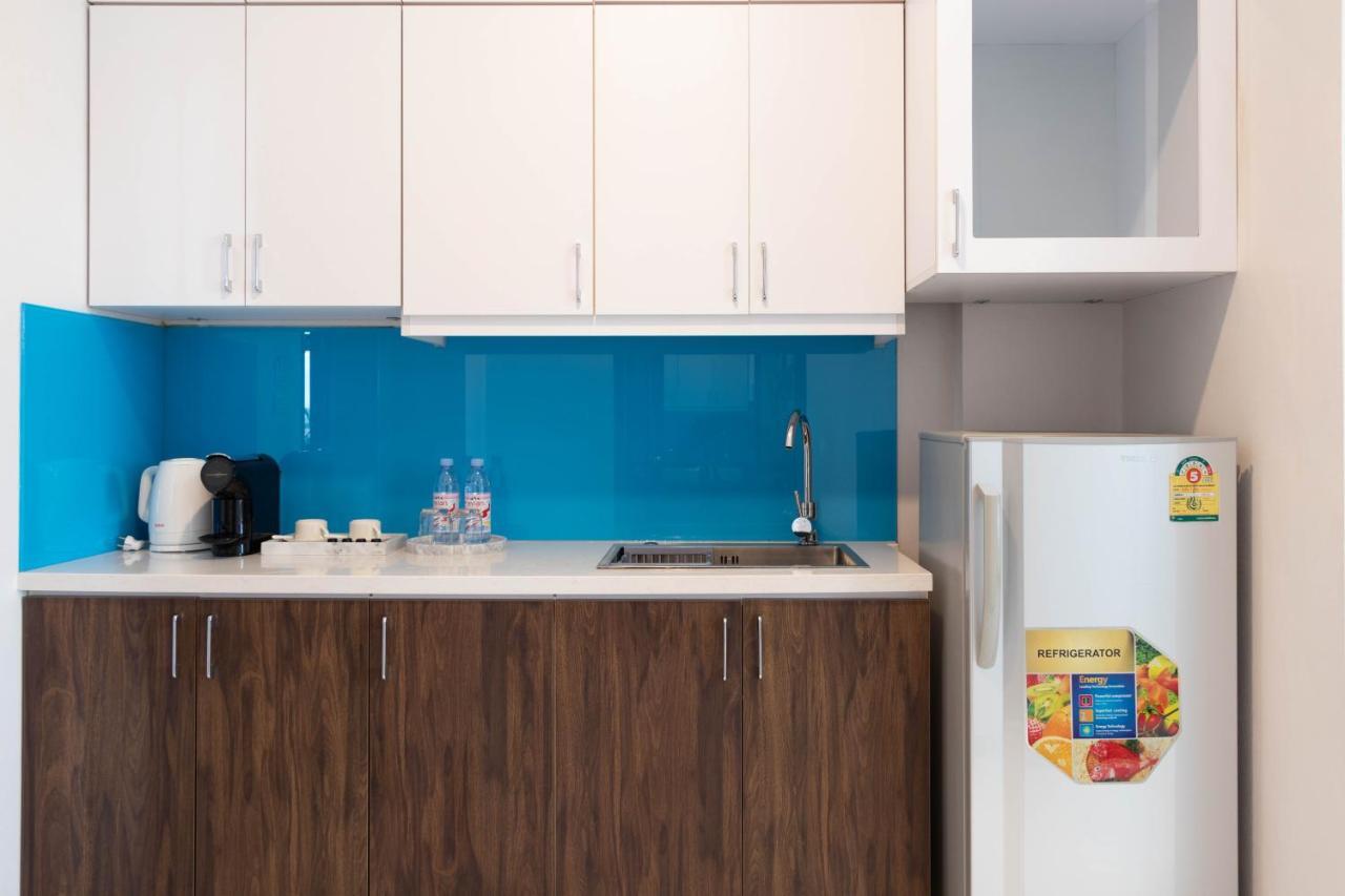 Urbanite Hotel Виентиане Екстериор снимка