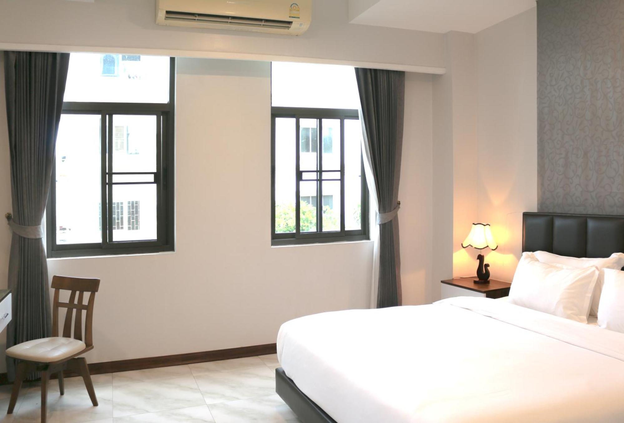 Urbanite Hotel Виентиане Екстериор снимка